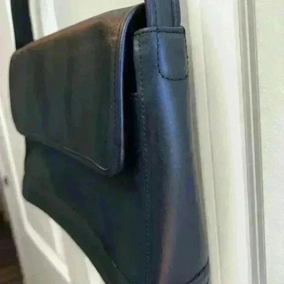 Giani Bernini Blue Leather Satchel Handbag Classic style long strap - Picture 5 of 15